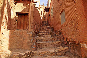 Abyaneh Red Village Tours