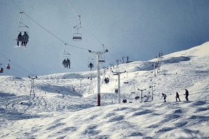 Dizin Ski Tours