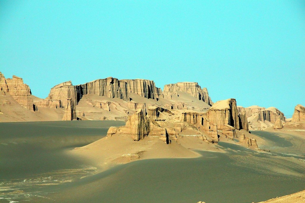 Shahdad Kalouts Desert