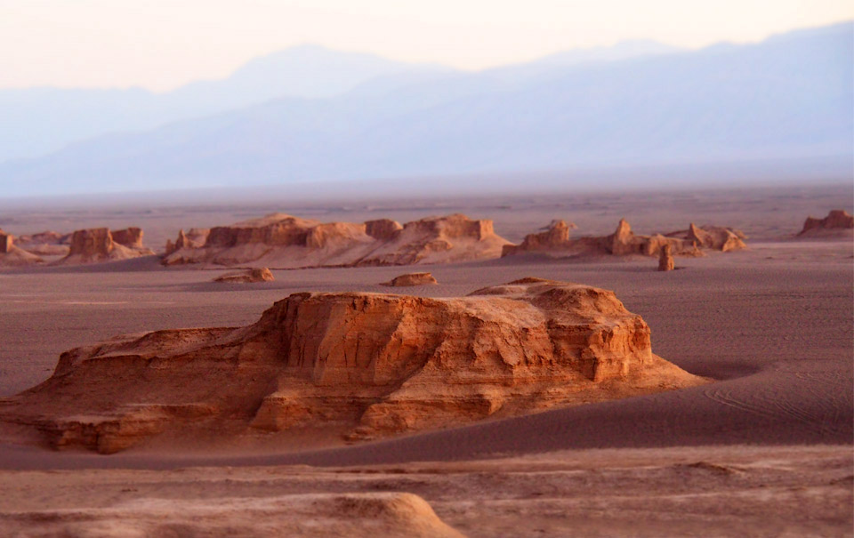 Shahdad Kalouts Desert